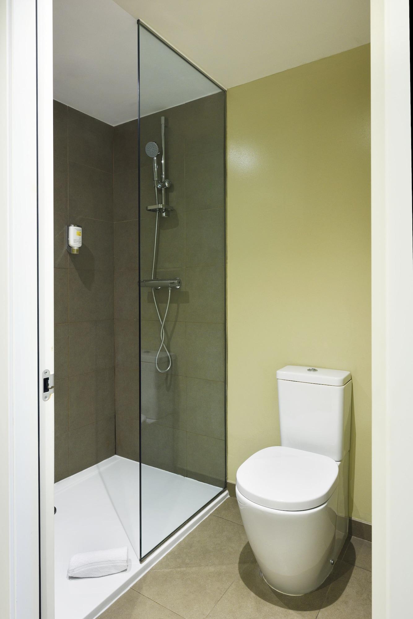 Grums Hotel & Spa Barcelona Exterior photo