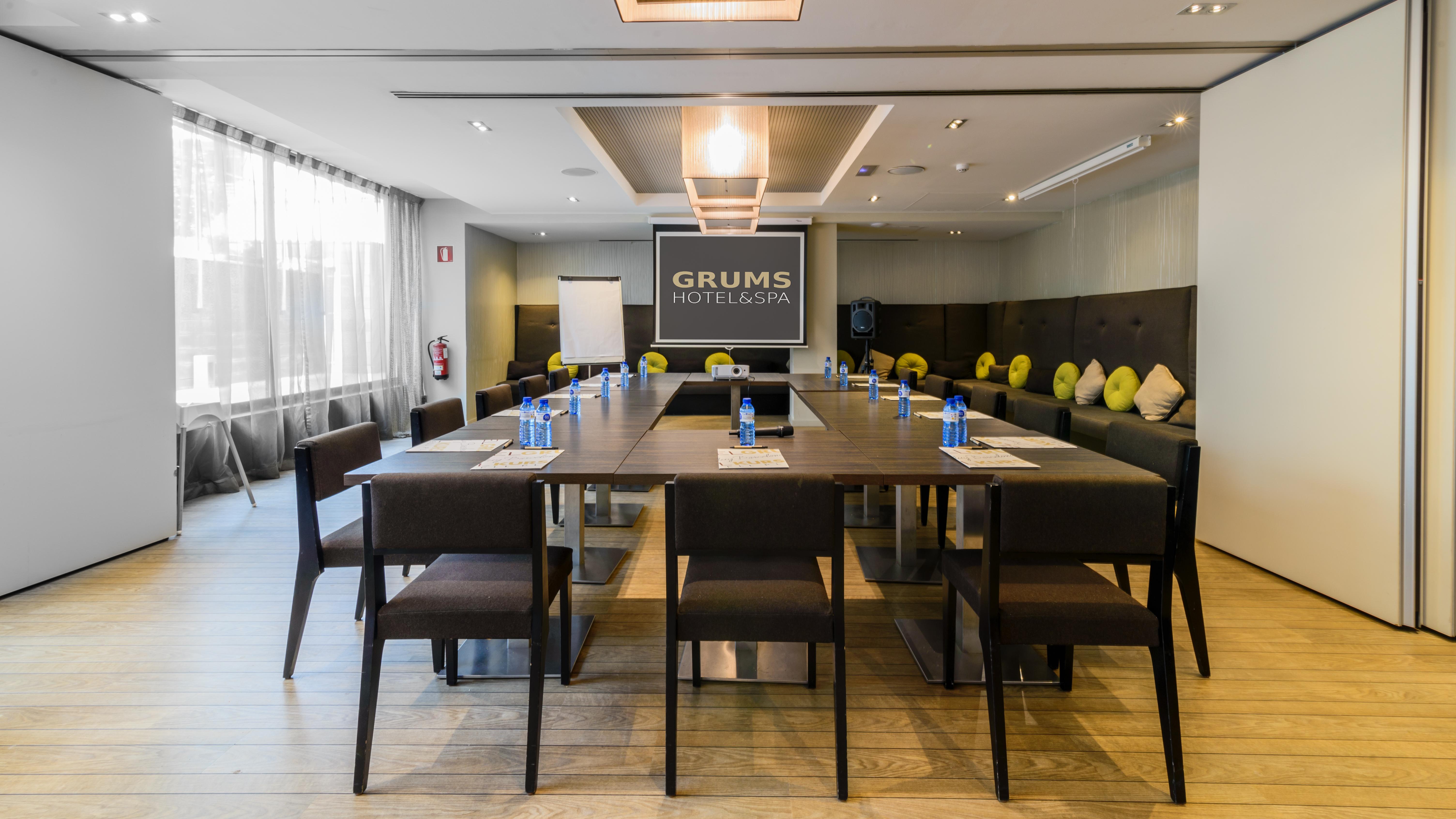 Grums Hotel & Spa Barcelona Exterior photo