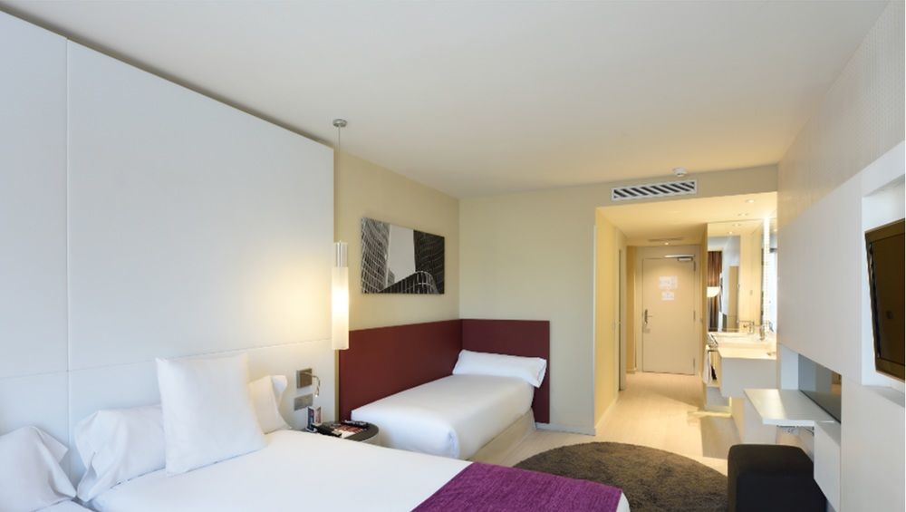 Grums Hotel & Spa Barcelona Exterior photo